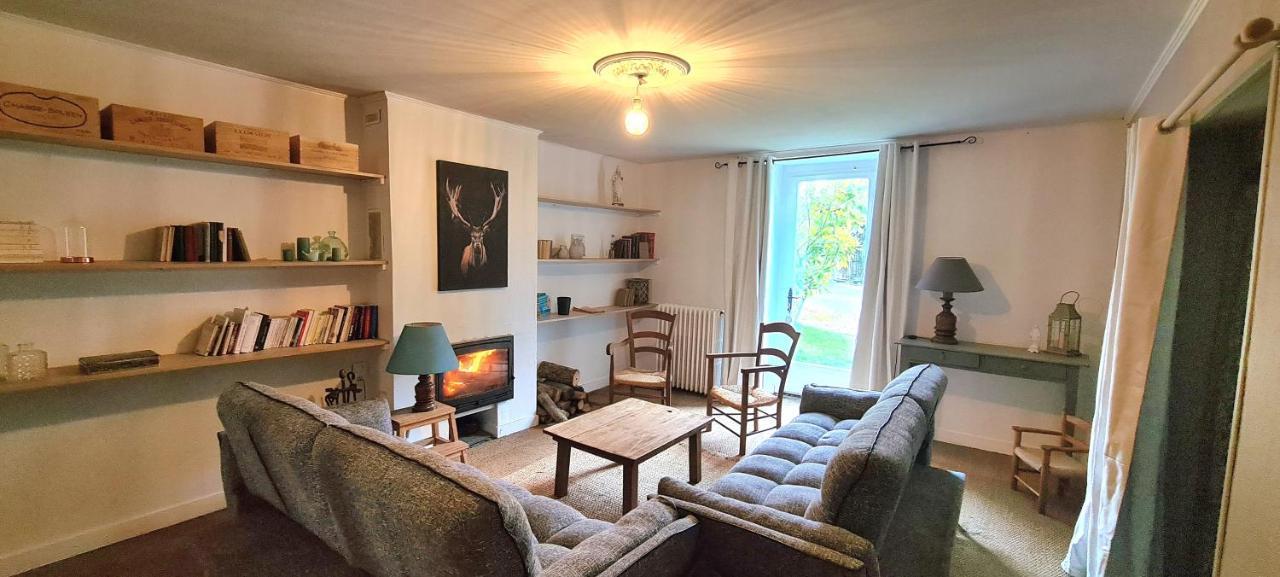 Le Terrier Maison De Campagne 250 M2 Grande Capacite 20 Couchages, 4500M2 De Terrain Villa Saint-Pierre-du-Chemin Dış mekan fotoğraf